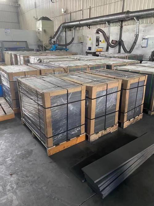 批量产 能源行业石墨加工中心 结构均匀台州鸻峰碳素制品近日